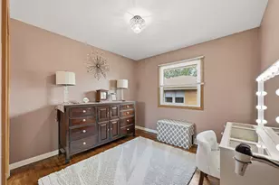 924 S 124th St, West Allis, WI 53214 - Photo 20
