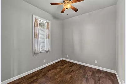 5209  Notre Dame Dr, Omro, WI 54963 - Photo 32