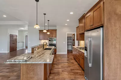 5209  Notre Dame Dr, Omro, WI 54963 - Photo 22