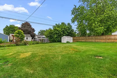 625  Pleasant Dr, West Bend, WI 53095 - Photo 22