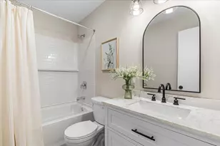 625 Pleasant Dr, West Bend, WI 53095 - Photo 16