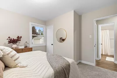 625  Pleasant Dr, West Bend, WI 53095 - Photo 12