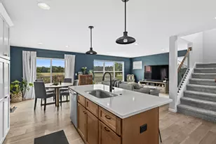 758 Burr Oak Ct, Oconomowoc, WI 53066 - Photo 10