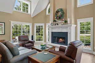 1180 Savannah Ct, Geneva, WI 53147 - Photo 10
