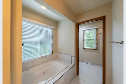 10850  35th Ave, Pleasant Prairie, WI 53158 - Photo 18