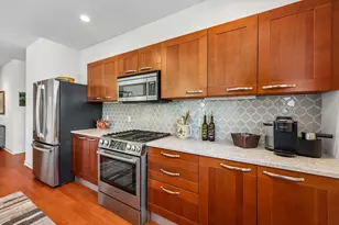 1522 N Prospect Ave, Milwaukee, WI 53202 - Photo 16