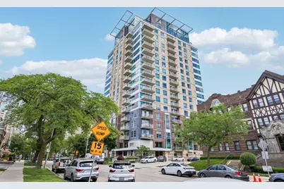 1522 N Prospect Ave #303, Milwaukee, WI 53202 - Photo 36