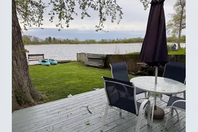 N6212 W Lakeshore Dr, Spring Prairie, WI 53105 - Photo 2
