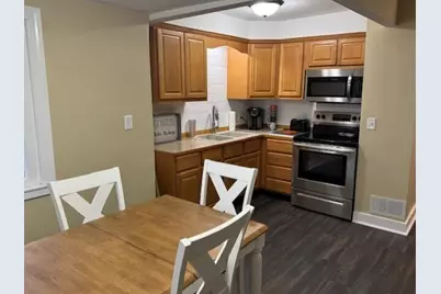 N6212 W Lakeshore Dr, Spring Prairie, WI 53105 - Photo 6