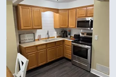 N6212 W Lakeshore Dr, Spring Prairie, WI 53105 - Photo 4