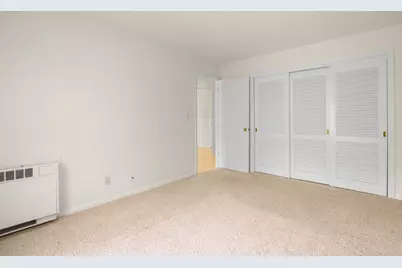 1305 W Main St #208, Lake Geneva, WI 53147 - Photo 8