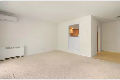 1305 W Main St #208, Lake Geneva, WI 53147 - Photo 4