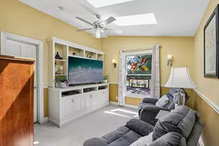 8755 N Pelham Pkwy, Bayside, WI 53217 - Photo 22