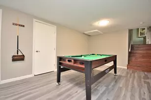 8755 N Pelham Pkwy, Bayside, WI 53217 - Photo 18