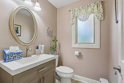 8755 N Pelham Pkwy, Bayside, WI 53217 - Photo 30