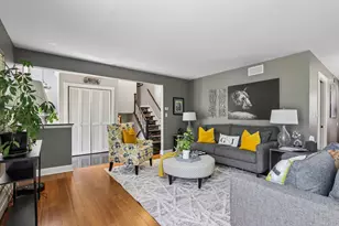 8755 N Pelham Pkwy, Bayside, WI 53217 - Photo 10