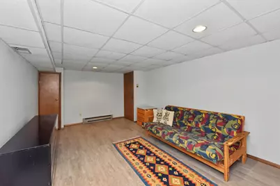 W178N9710  Riversbend Cir, Germantown, WI 53022 - Photo 18