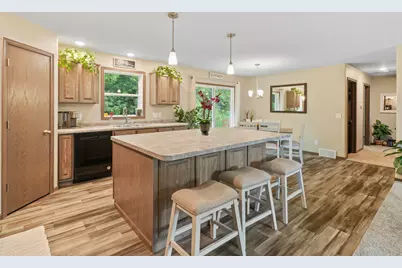 1296 E Bluff Rd, Whitewater, WI 53190 - Photo 10