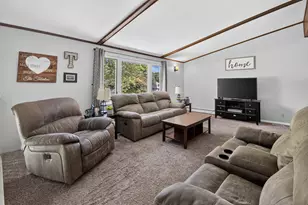 8415 12th St, Somers, WI 53144 - Photo 10