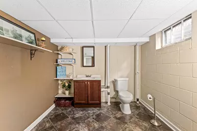 10820 W Stark St, Milwaukee, WI 53225 - Photo 32