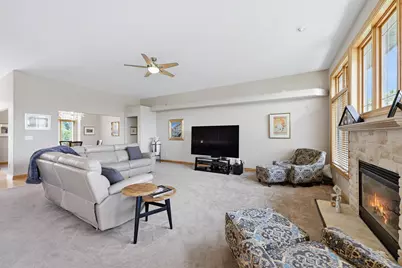 645  Talon Trl, Brookfield, WI 53045 - Photo 8