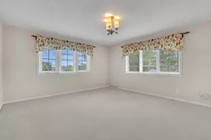 516 Sir Howard Cir, Kohler, WI 53044 - Photo 16