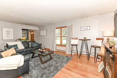 7524 N 90th St, Milwaukee, WI 53224 - Photo 10