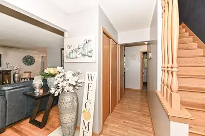 7524 N 90th St, Milwaukee, WI 53224 - Photo 6