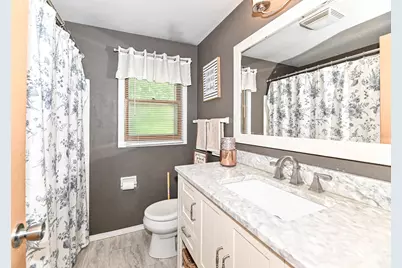 7524 N 90th St, Milwaukee, WI 53224 - Photo 26
