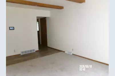 18620  Midland Pl, Brookfield, WI 53045 - Photo 14