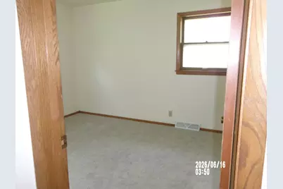 18620  Midland Pl, Brookfield, WI 53045 - Photo 22