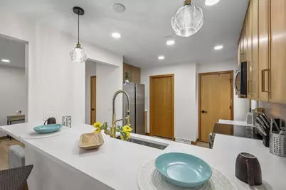 7026  Heather Glen Dr, Madison, WI 53719 - Photo 10