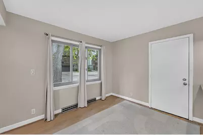 152  Lakefield Ct, Racine, WI 53402 - Photo 12