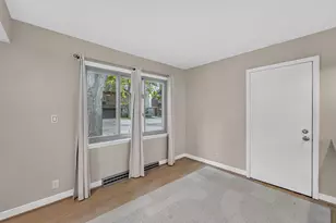 152 Lakefield Ct, Racine, WI 53402 - Photo 12