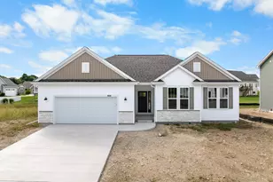 1549 Patton Dr, Hartford, WI 53027 - Photo 1