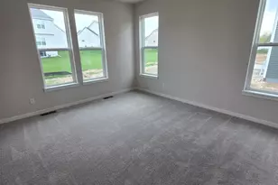 1549 Patton Dr, Hartford, WI 53027 - Photo 8