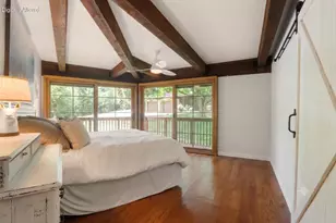910 Windsor Ct, Fontana, WI 53125 - Photo 8