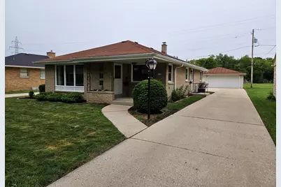 1838 W Plainfield Ave, Milwaukee, WI 53221 - Photo 2