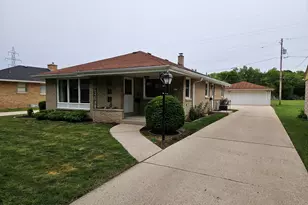 1838 W Plainfield Ave, Milwaukee, WI 53221 - Photo 2