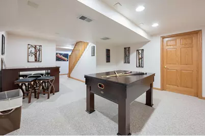 1119 W Fairfield Ct, Glendale, WI 53217 - Photo 26