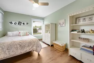 1119 W Fairfield Ct, Glendale, WI 53217 - Photo 24