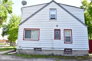 5233 N 58th St, Milwaukee, WI 53218 - Photo 18