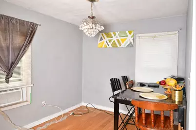 5233 N 58th St, Milwaukee, WI 53218 - Photo 6