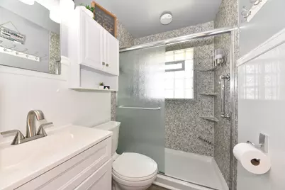 3669 S 81st St, Milwaukee, WI 53220 - Photo 12