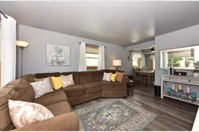 3669 S 81st St, Milwaukee, WI 53220 - Photo 2