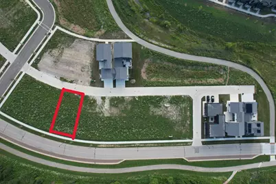 9407 S Lake Vista Pkwy #9415, Oak Creek, WI 53154 - Photo 1