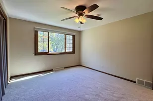 5340 S Maryknoll Dr, New Berlin, WI 53151 - Photo 36