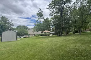 5340 S Maryknoll Dr, New Berlin, WI 53151 - Photo 60