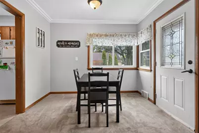 104 E Third Ave, Elkhorn, WI 53121 - Photo 6