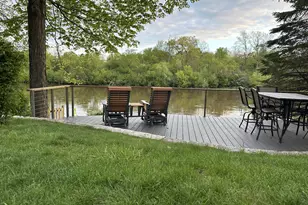 736 W Rock Pl, Glendale, WI 53209 - Photo 60